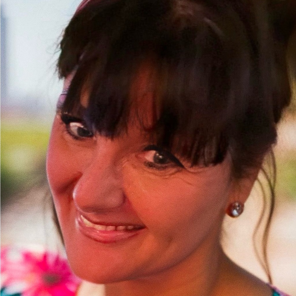 Meet your Posher, Lori